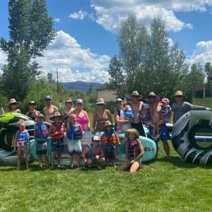 Meet your Posher, Connie